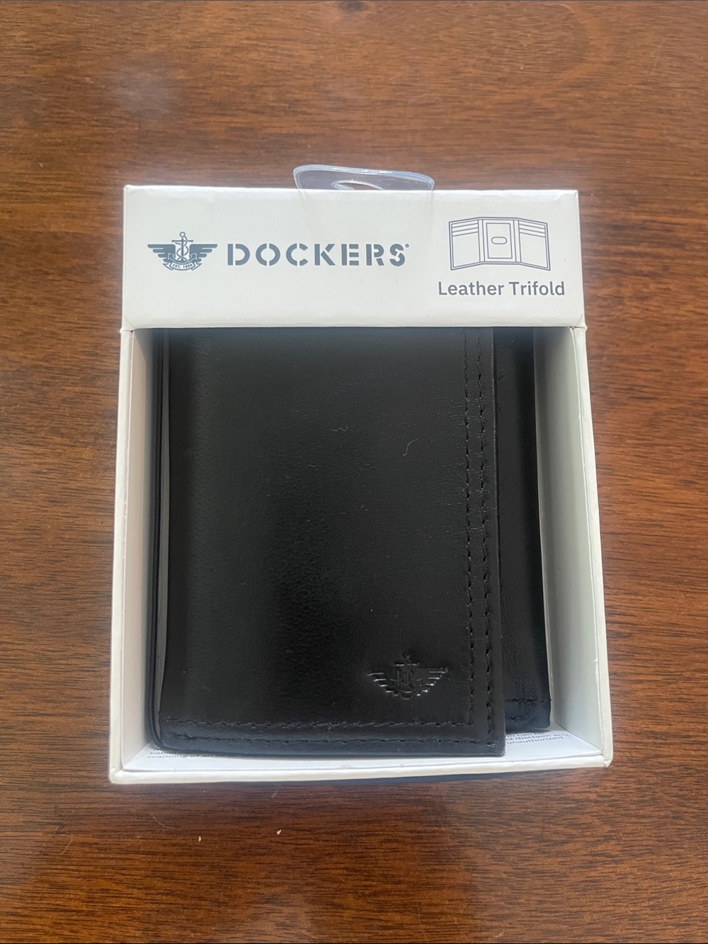 Dockers Leather Trifold